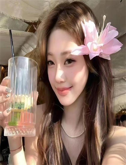 qq女人名字_为子献身高清完整版在线观看_5G天天奭5G多人运在线观看免费观看